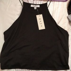 Gaze Medium Black Top.